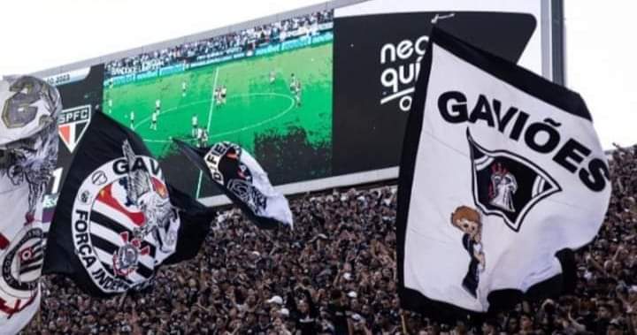 O Corinthians pode perder pontos após os cantos homofóbicos de torcedores?