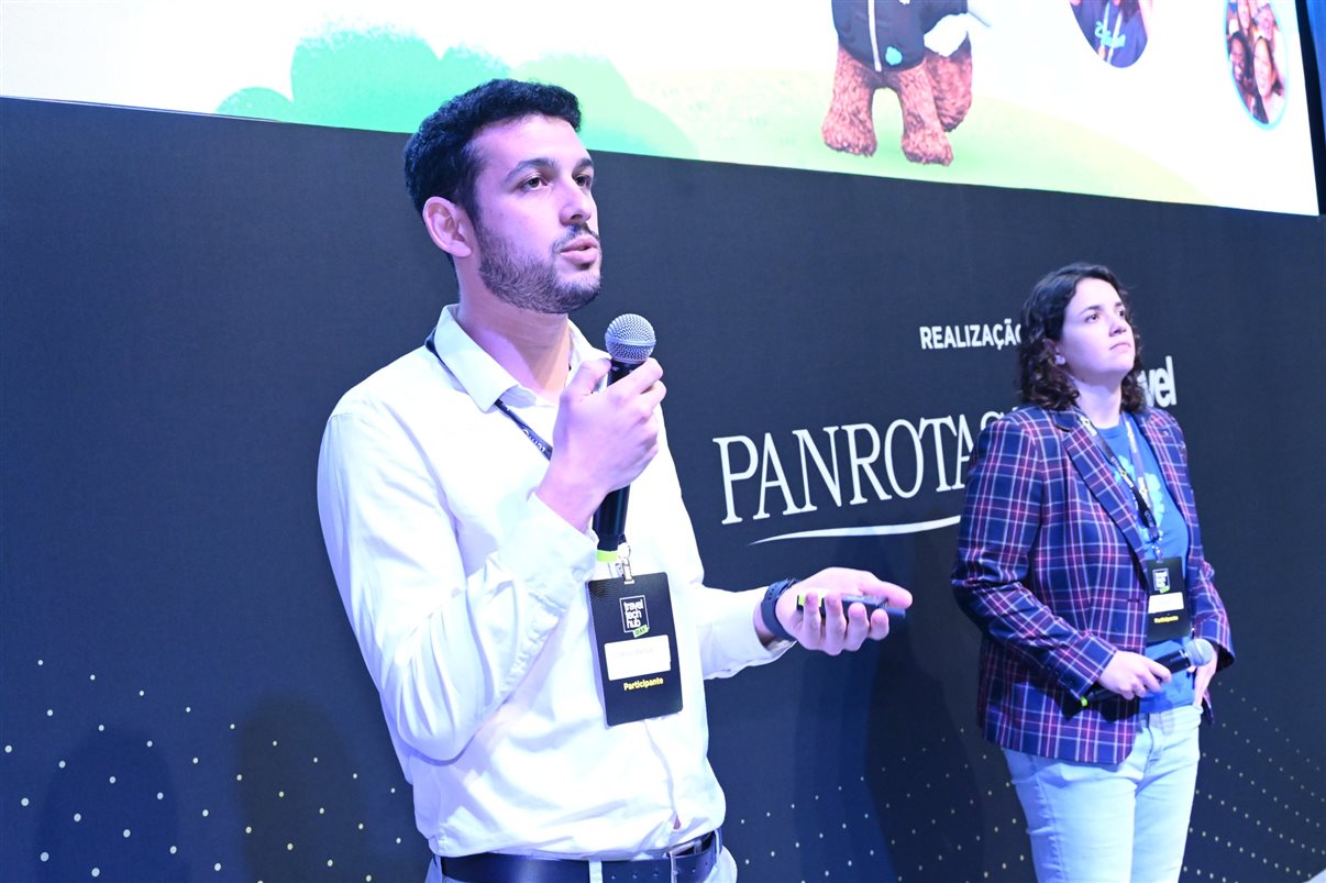 José Guilherme Alcorta, da PANROTAS, Luís Ferrinho, da Omnibees, e Alexandre Cordeiro, do Travel Tech Hub