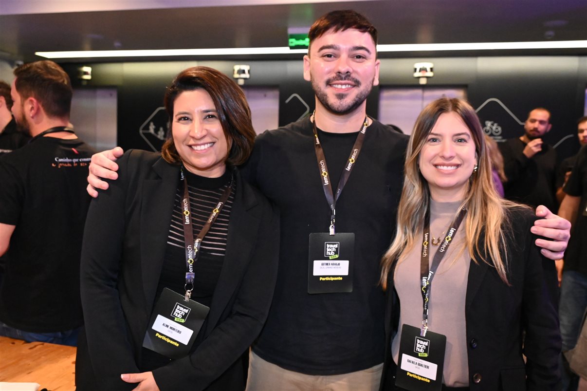 José Guilherme Alcorta, da PANROTAS, Luís Ferrinho, da Omnibees, e Alexandre Cordeiro, do Travel Tech Hub