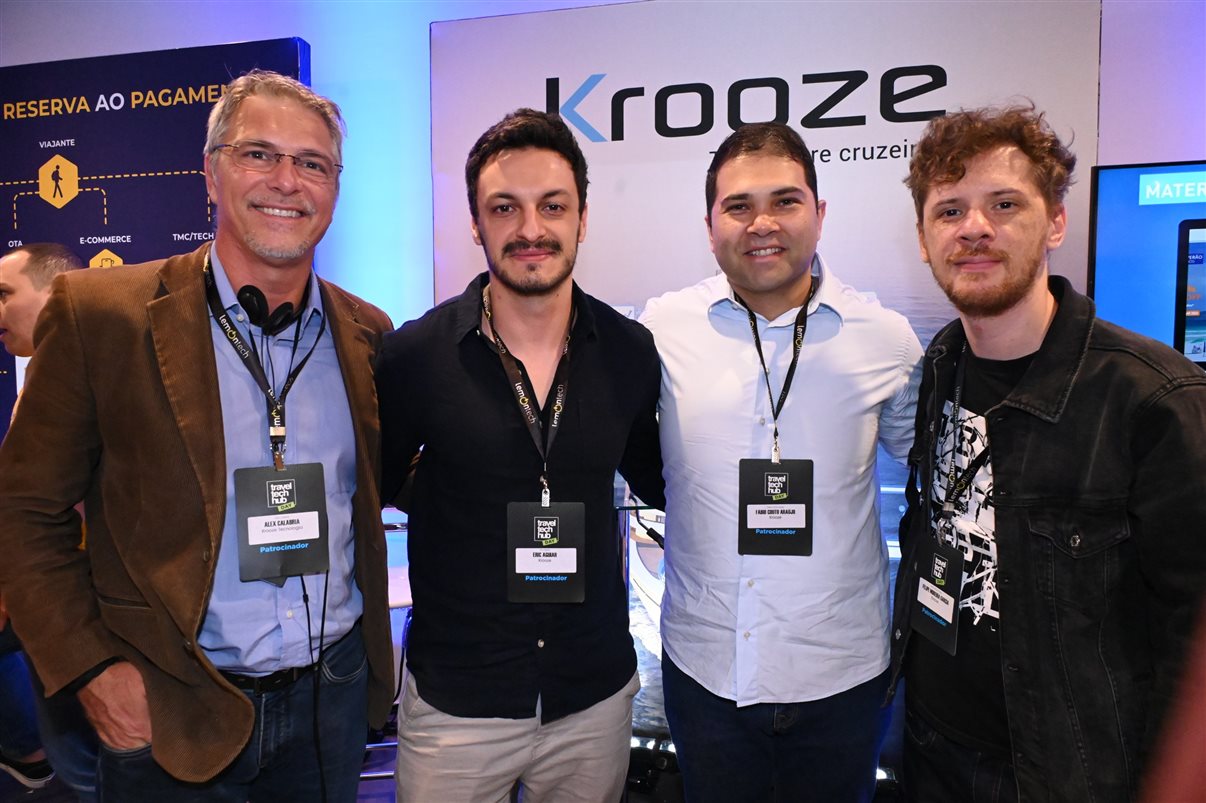 José Guilherme Alcorta, da PANROTAS, Luís Ferrinho, da Omnibees, e Alexandre Cordeiro, do Travel Tech Hub