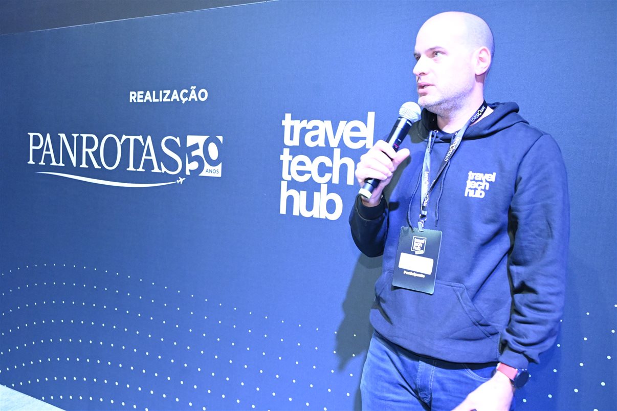 José Guilherme Alcorta, da PANROTAS, Luís Ferrinho, da Omnibees, e Alexandre Cordeiro, do Travel Tech Hub