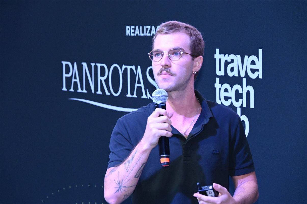 José Guilherme Alcorta, da PANROTAS, Luís Ferrinho, da Omnibees, e Alexandre Cordeiro, do Travel Tech Hub