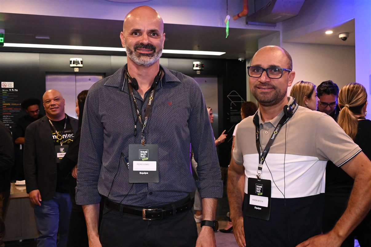 José Guilherme Alcorta, da PANROTAS, Luís Ferrinho, da Omnibees, e Alexandre Cordeiro, do Travel Tech Hub