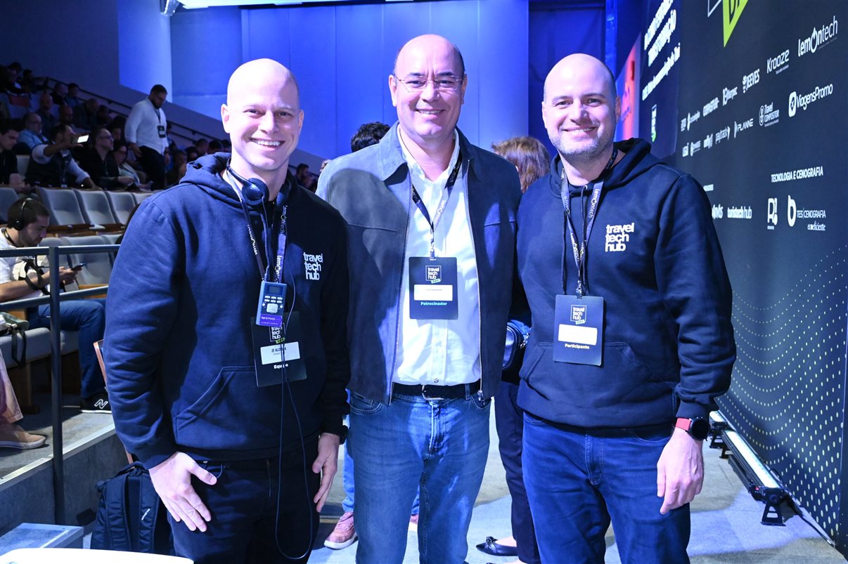 José Guilherme Alcorta, da PANROTAS, Luís Ferrinho, da Omnibees, e Alexandre Cordeiro, do Travel Tech Hub