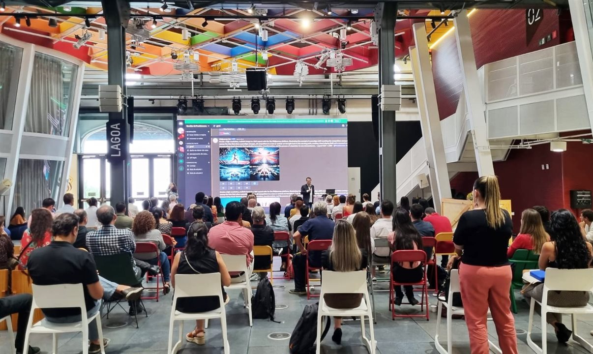 Cerca de 80 convidados estiveram presentes no evento