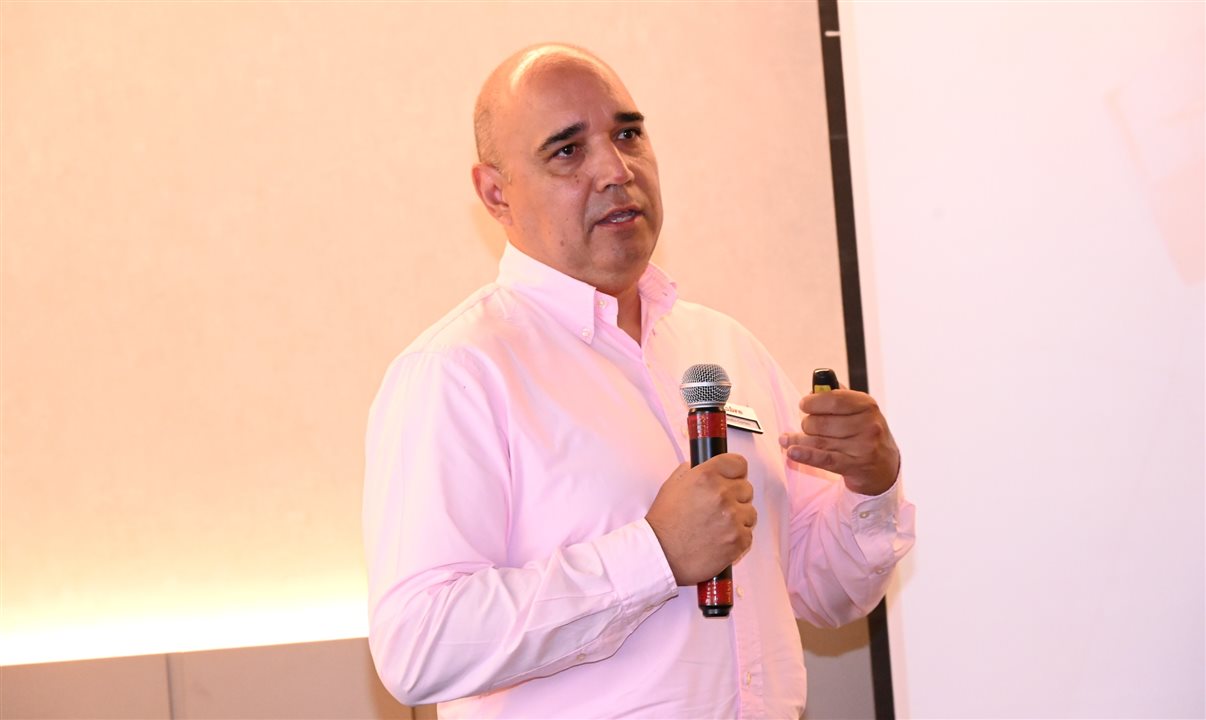 Carlos Cortez, do Sabre