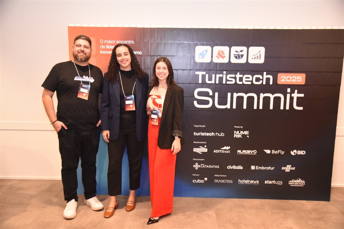 Carlos Jacobina, do Novotel Itu, Cássio Garkalins e Enzo Arns, da GKS