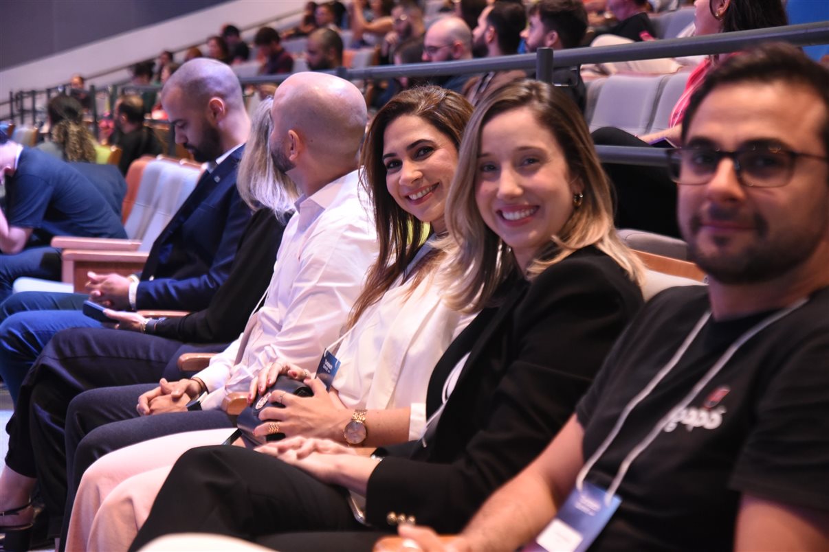 Carlos Jacobina, do Novotel Itu, Cássio Garkalins e Enzo Arns, da GKS