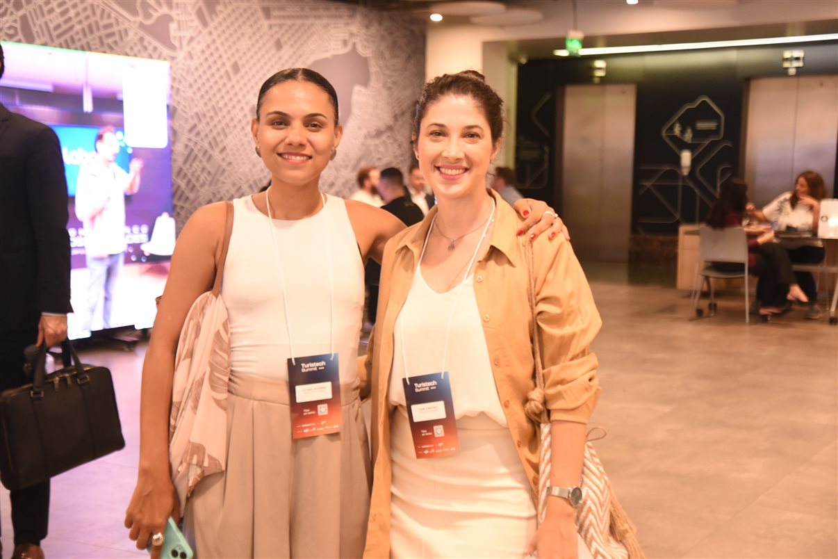 Carlos Jacobina, do Novotel Itu, Cássio Garkalins e Enzo Arns, da GKS