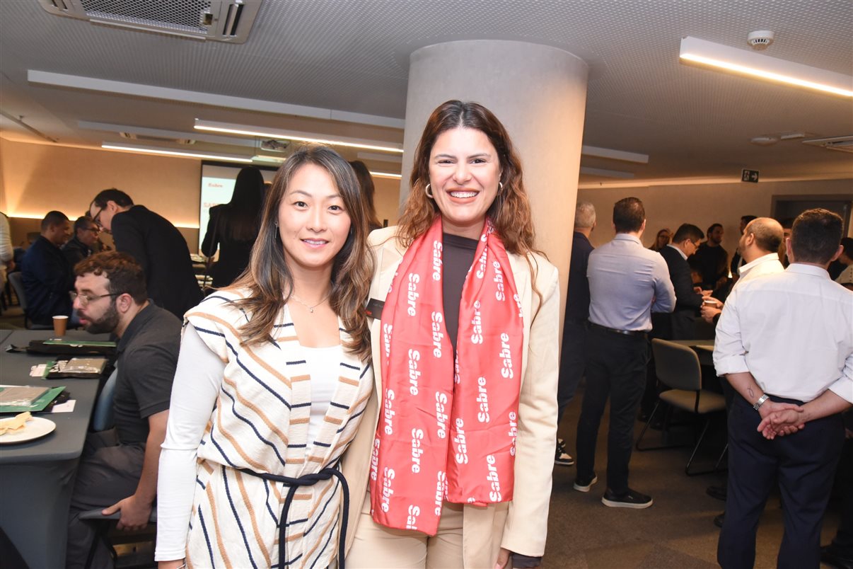 Marcelo Sacchitiello, da Rextur Advance, e Karina Fioranelli, do Sabre