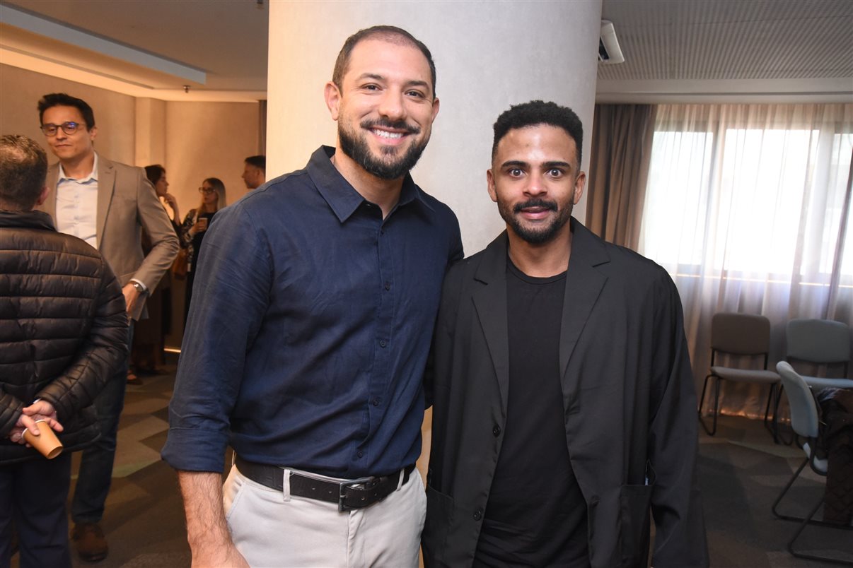 Marcelo Sacchitiello, da Rextur Advance, e Karina Fioranelli, do Sabre